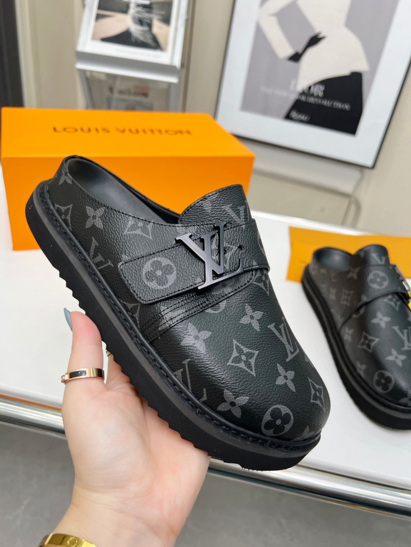 Louis Vuitton Slippers